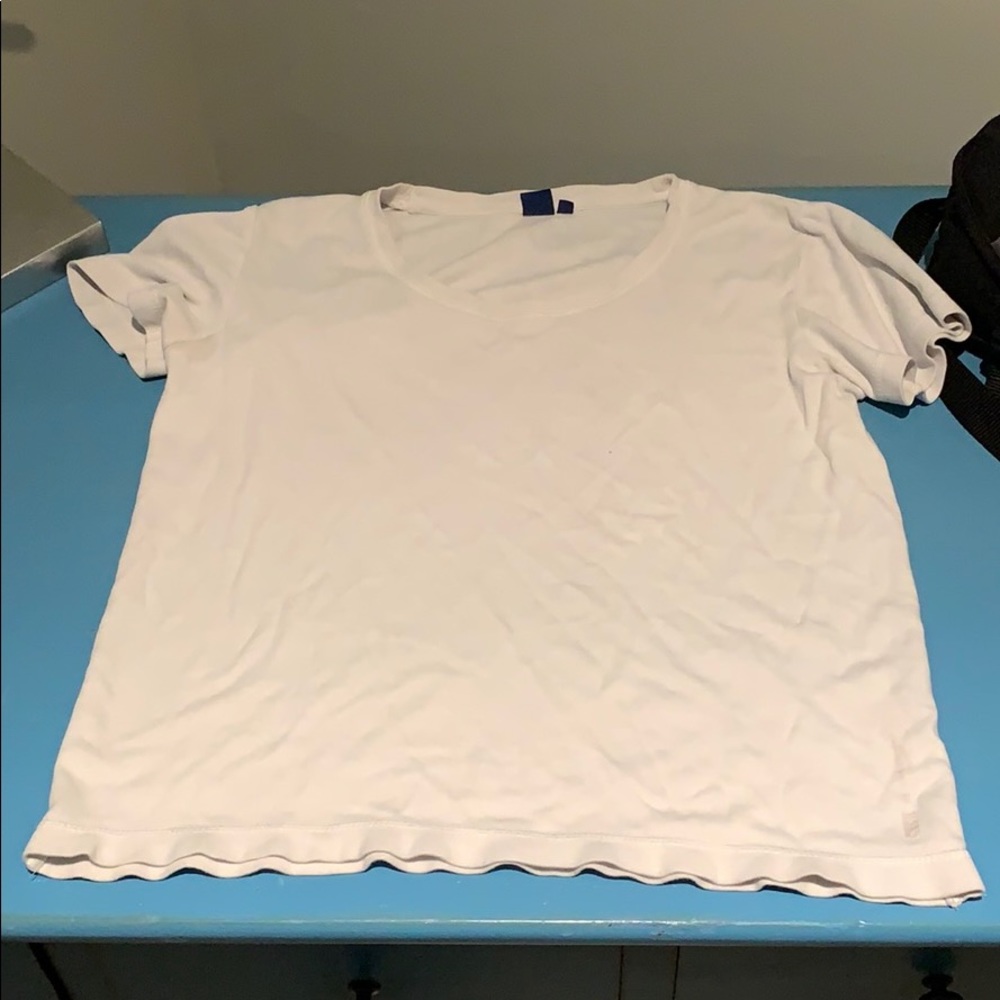 Basic white tshirt